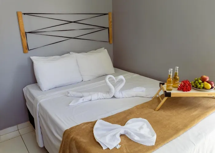 Village 737, 01 Quarto, Piscina, Wifi 300Mb, 100M Da Praia